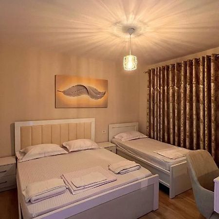Klinti'S Apartment Μπεράτ Εξωτερικό φωτογραφία